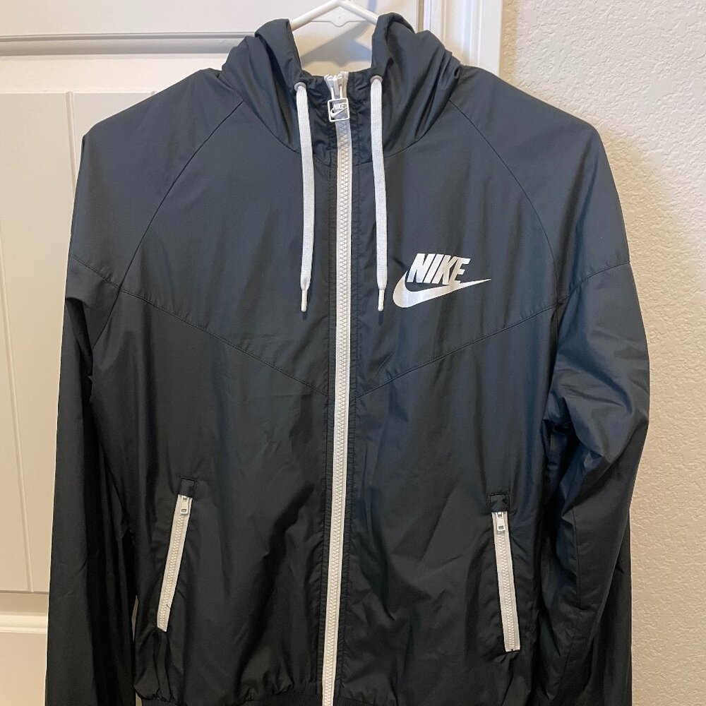 Nike Windrunner Jacket
